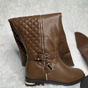 🟡NWT Wide Calf Boots🟡